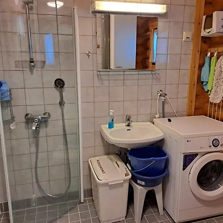 Lomaloukas 1 * Syöte